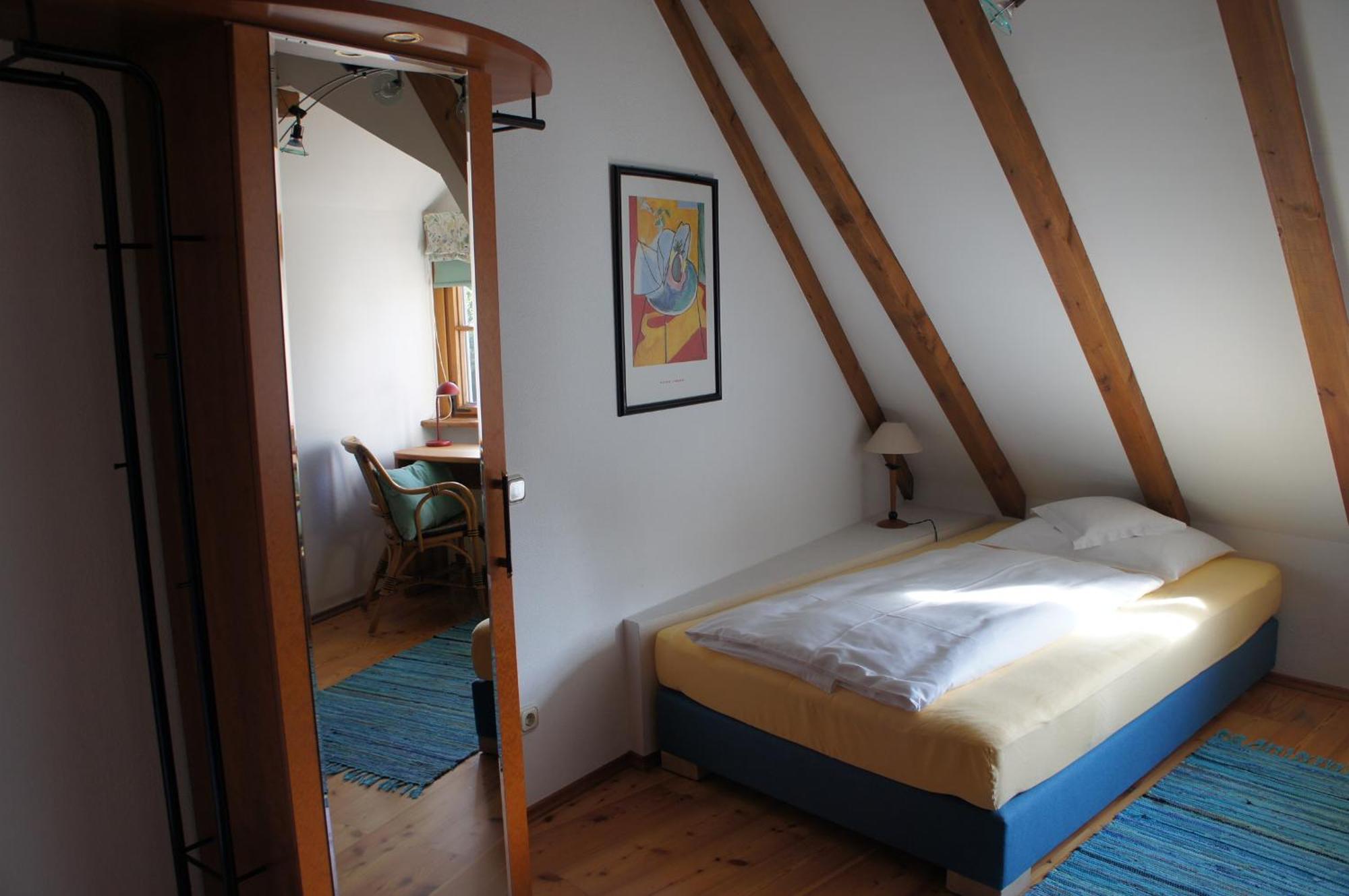 Hotel Schwarzer Adler Erlangen Phòng bức ảnh