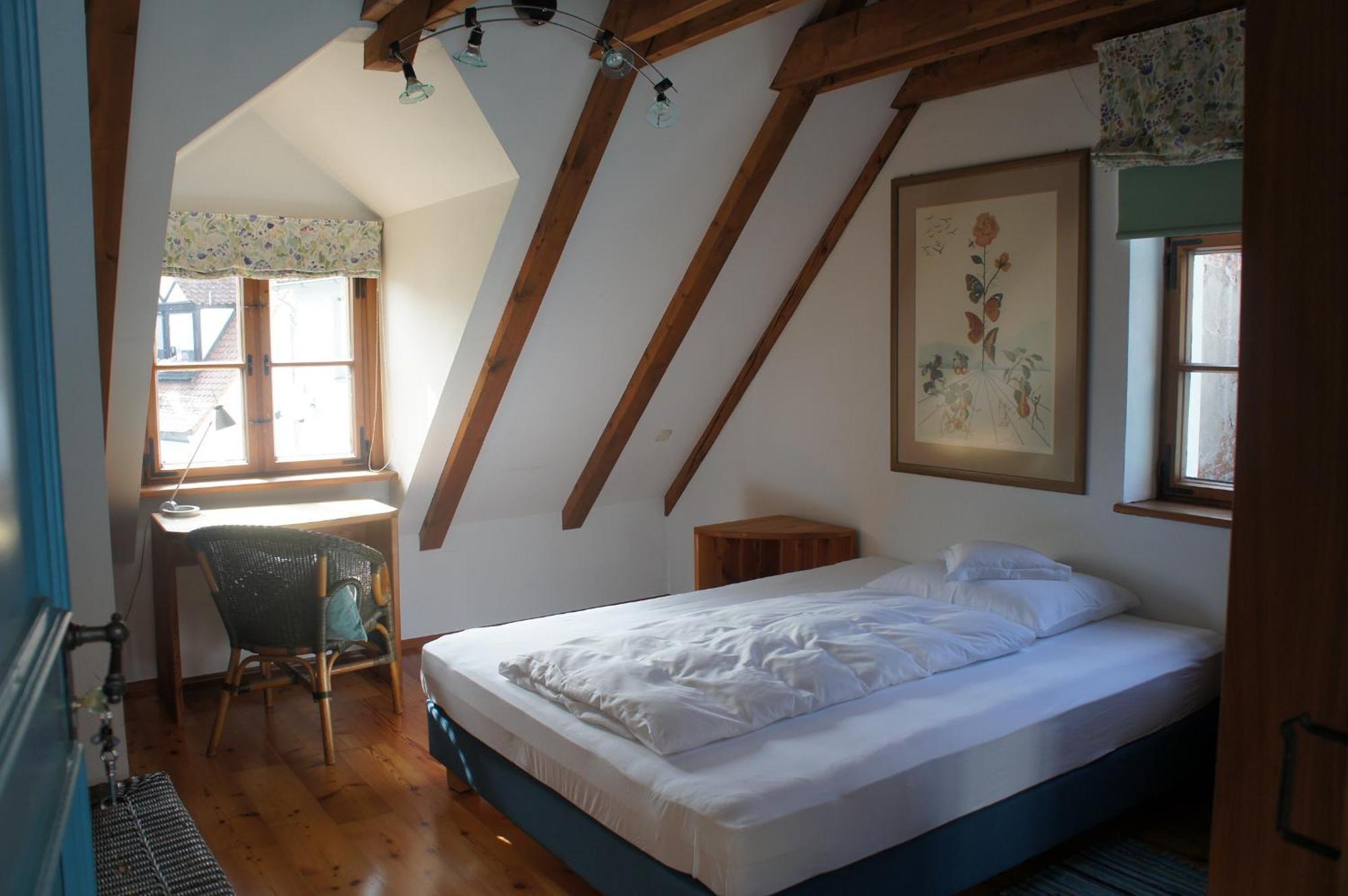 Hotel Schwarzer Adler Erlangen Phòng bức ảnh
